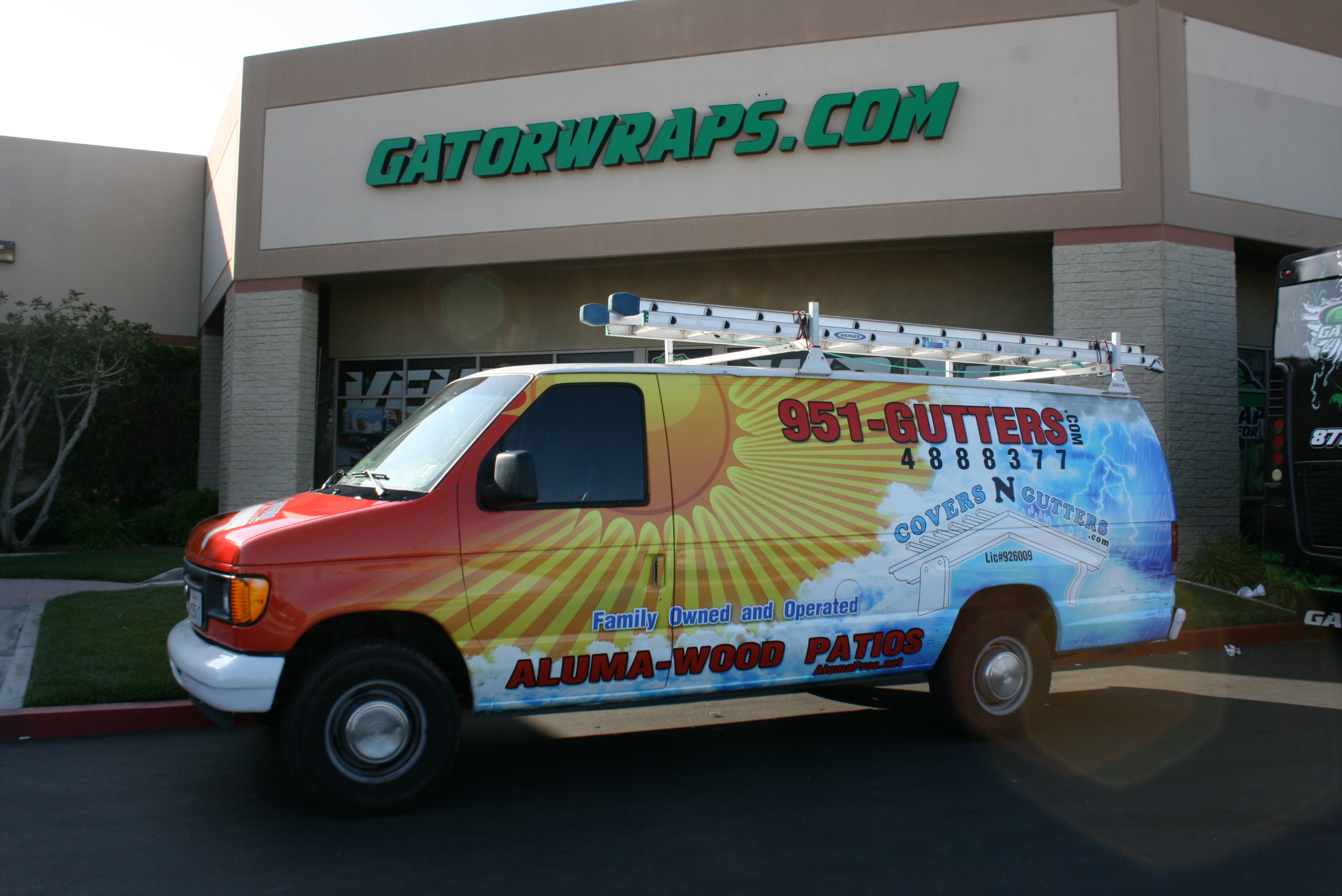 951 Gutters van wrap